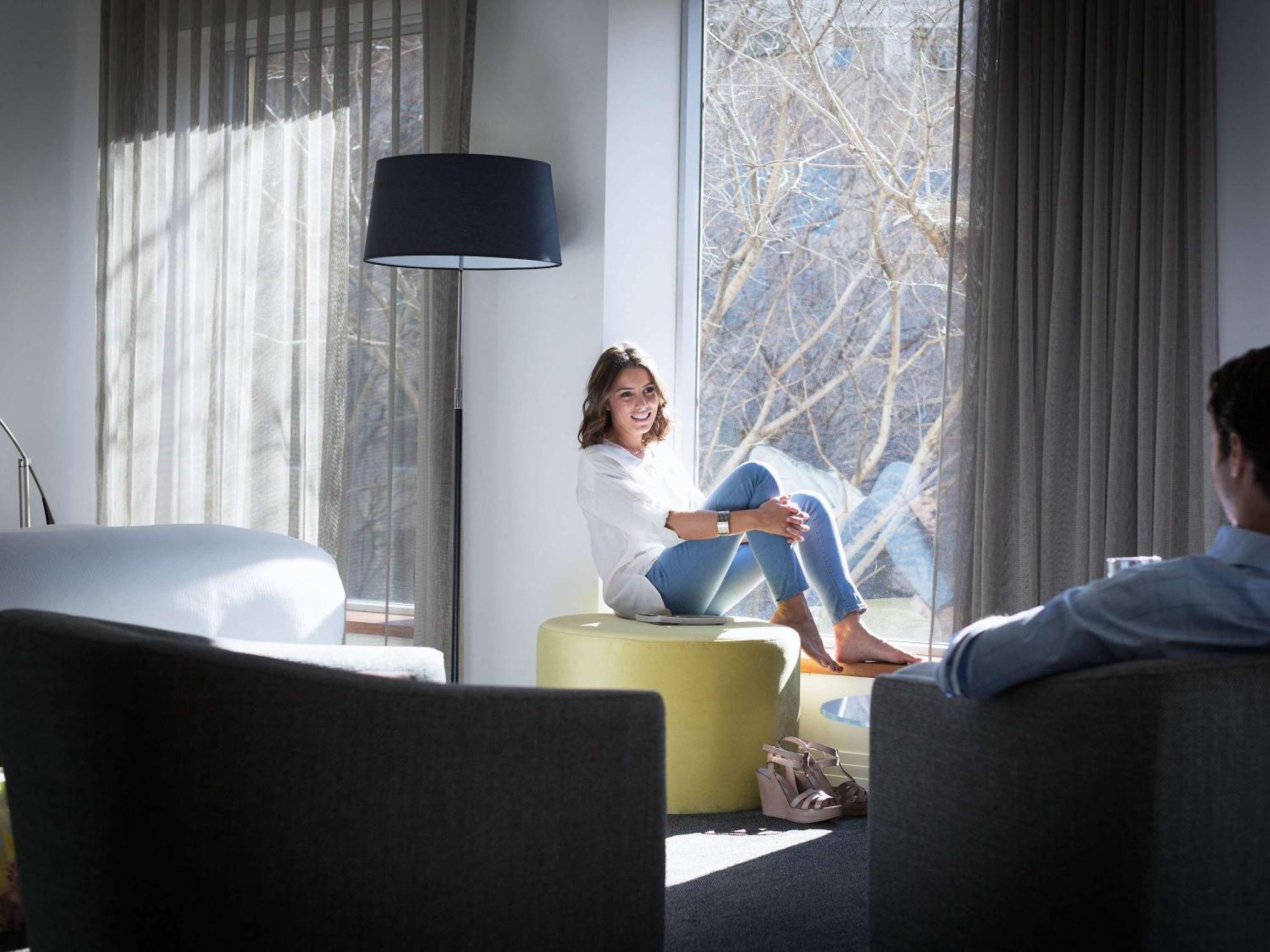 The Como Melbourne Kültér fotó Interior of a suite at the Hotel